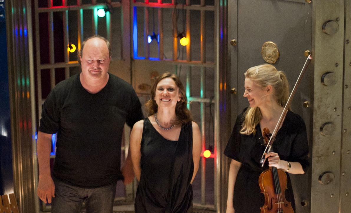 Vollen United, Kenneth Karlsson, Elisabeth Holmertz och Karin Hellqvist Vollen United